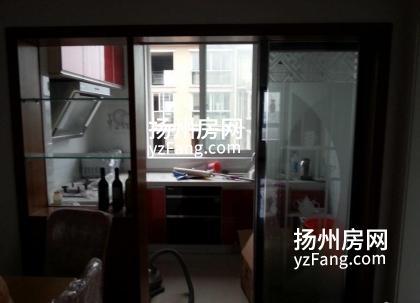 杨庙双清花园婚房出售 离京华城商业圈仅有8分钟车程。