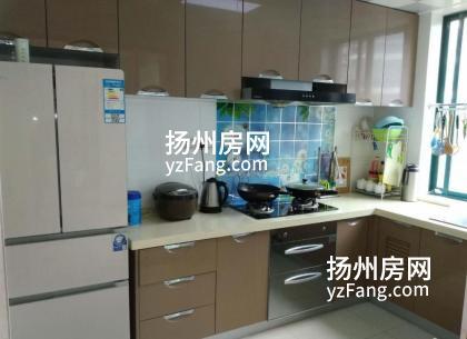 大上海国际公寓 3室2厅2卫 130.5平米 有意者电话联系