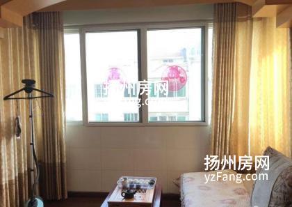 扬州市邗江区新世纪花苑楼中楼 厨房与卧室分开的，动静分离